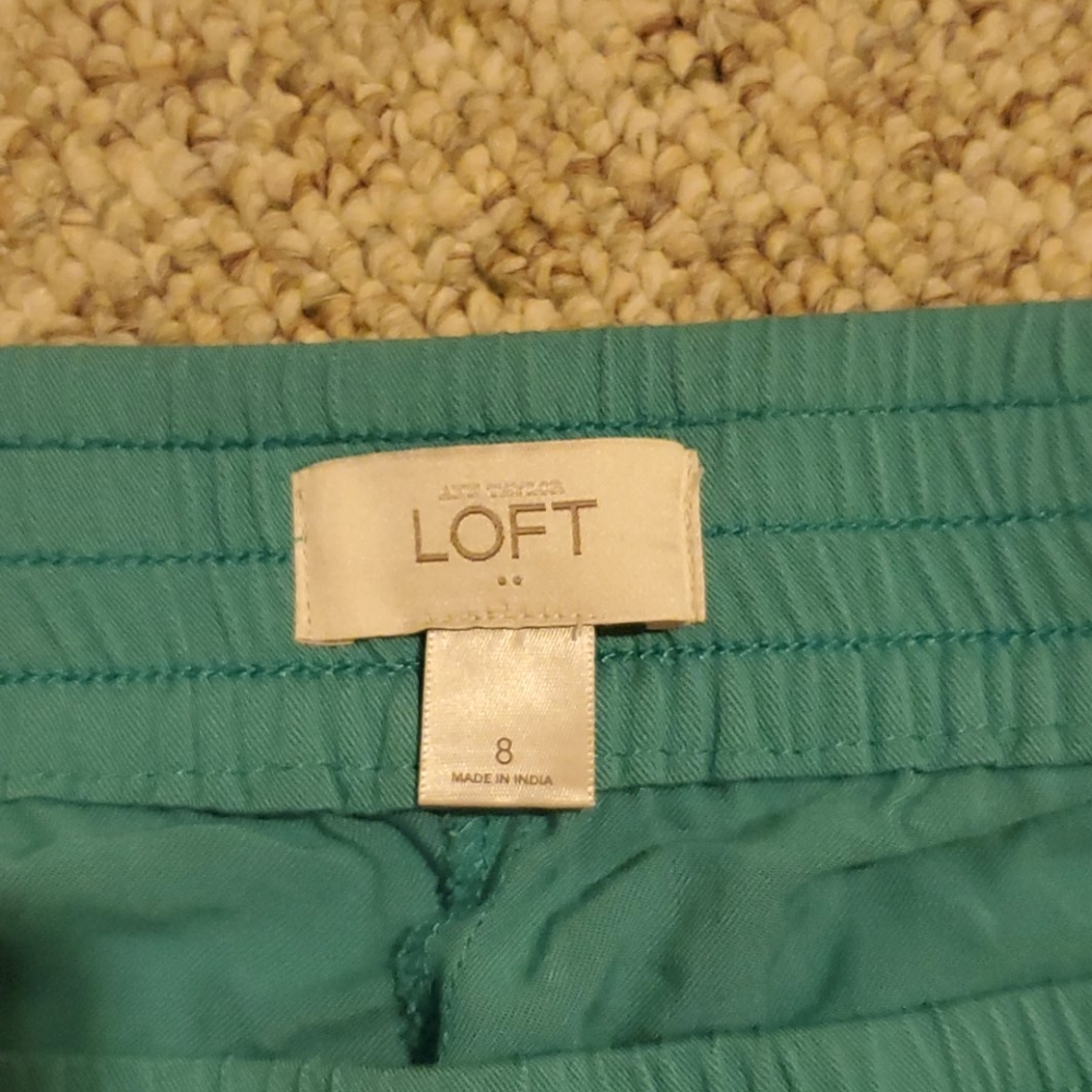 Shorts - Picture 3 of 3